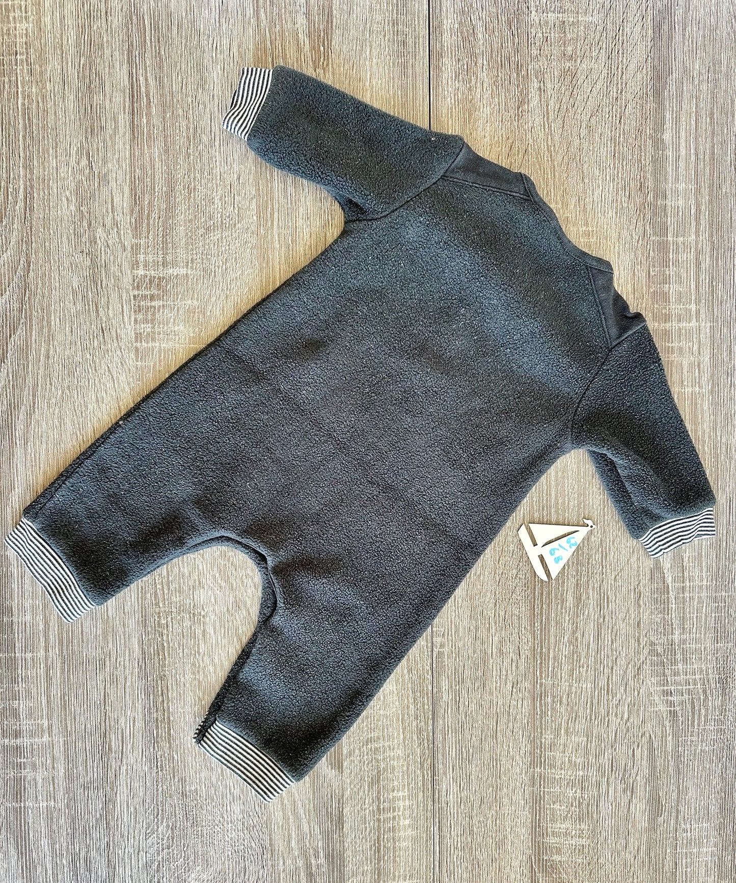 Petit Bateau Baumwollfleece Anzug Overall grau/schwarz Gr.62/68
