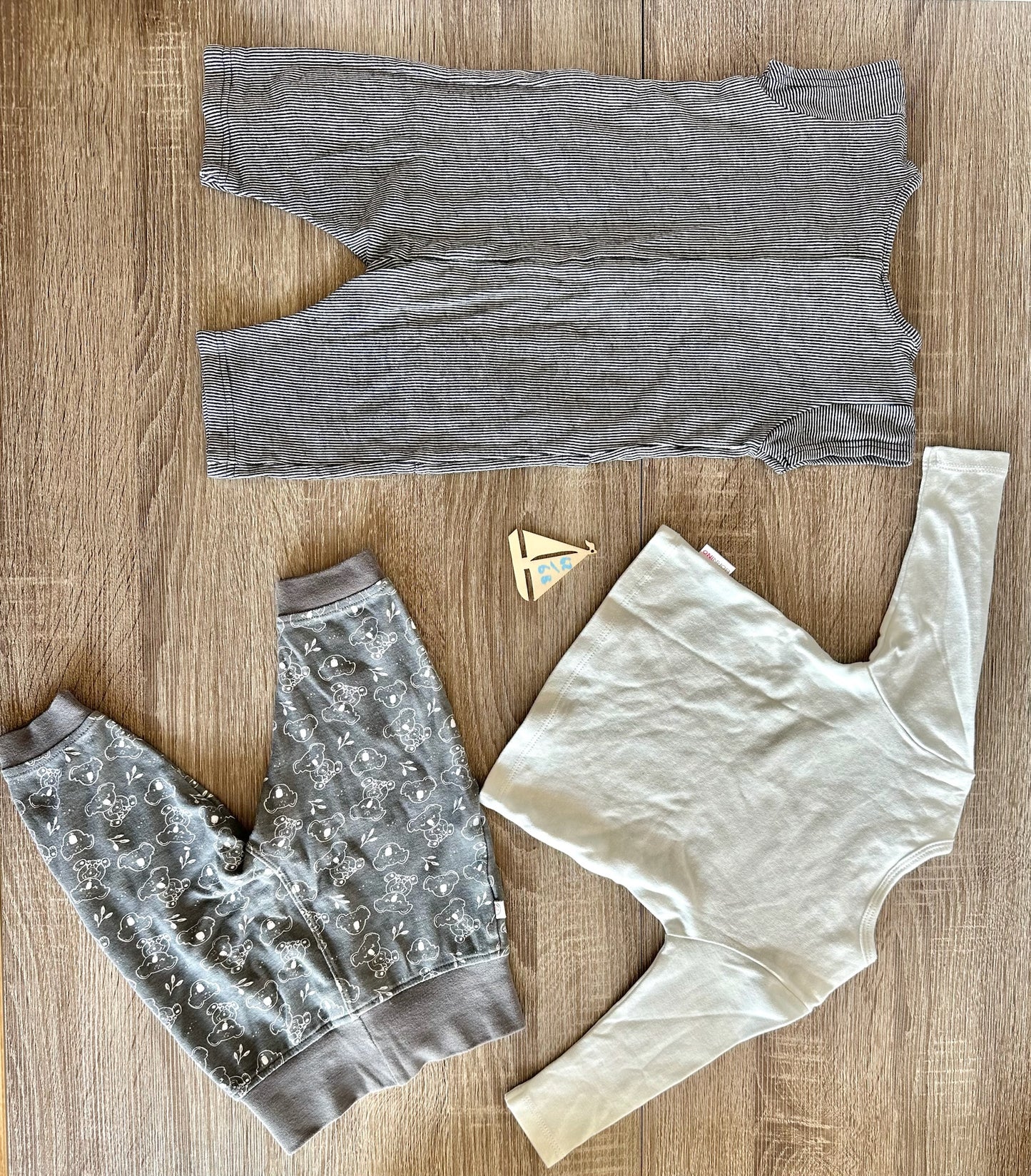 „Grau & Weiß“ Gr.62/68