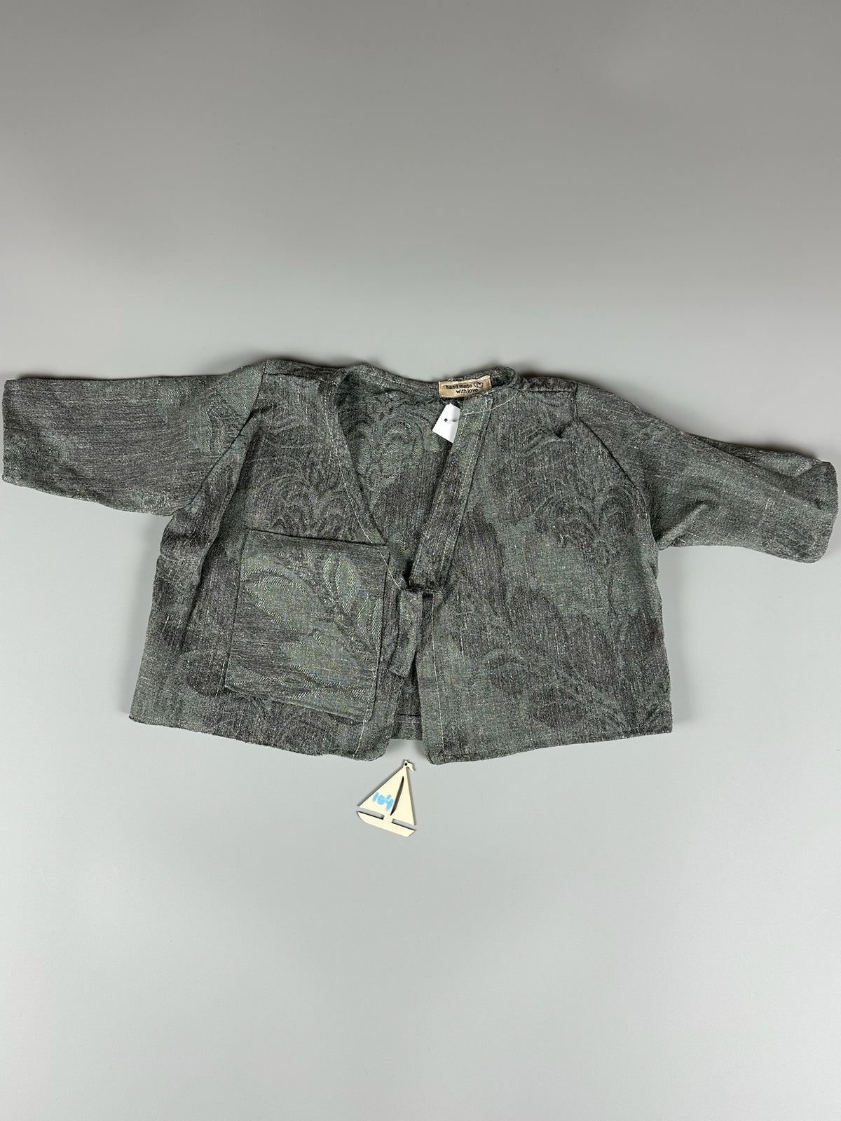 Ausgefallene Handmade Jacke dunkelgrün gemustert Gr.104
