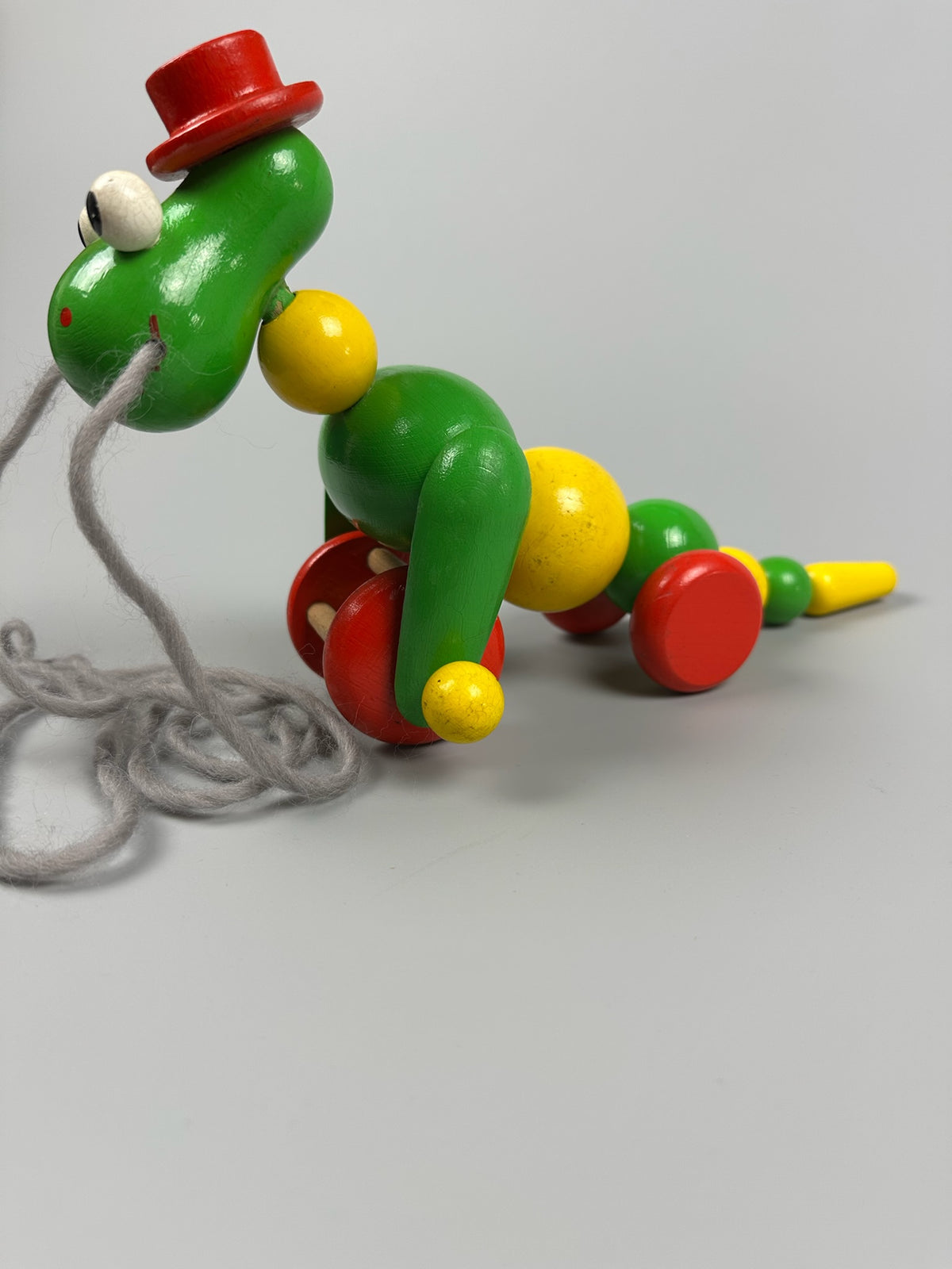 Retro/Vintage Ziehtier Reptil mit Hut