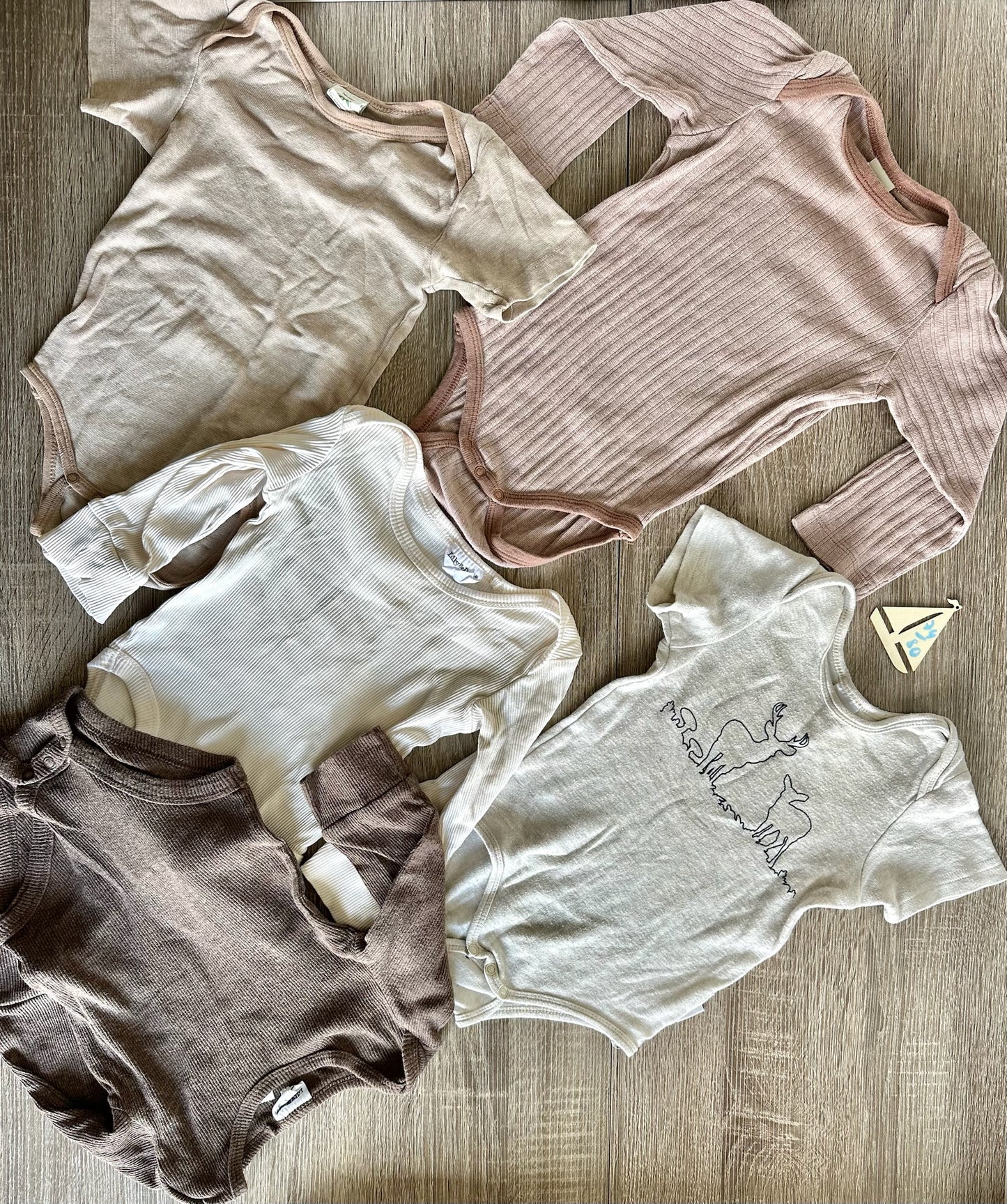 „Naturtöne“ Bodies Gr.74/80