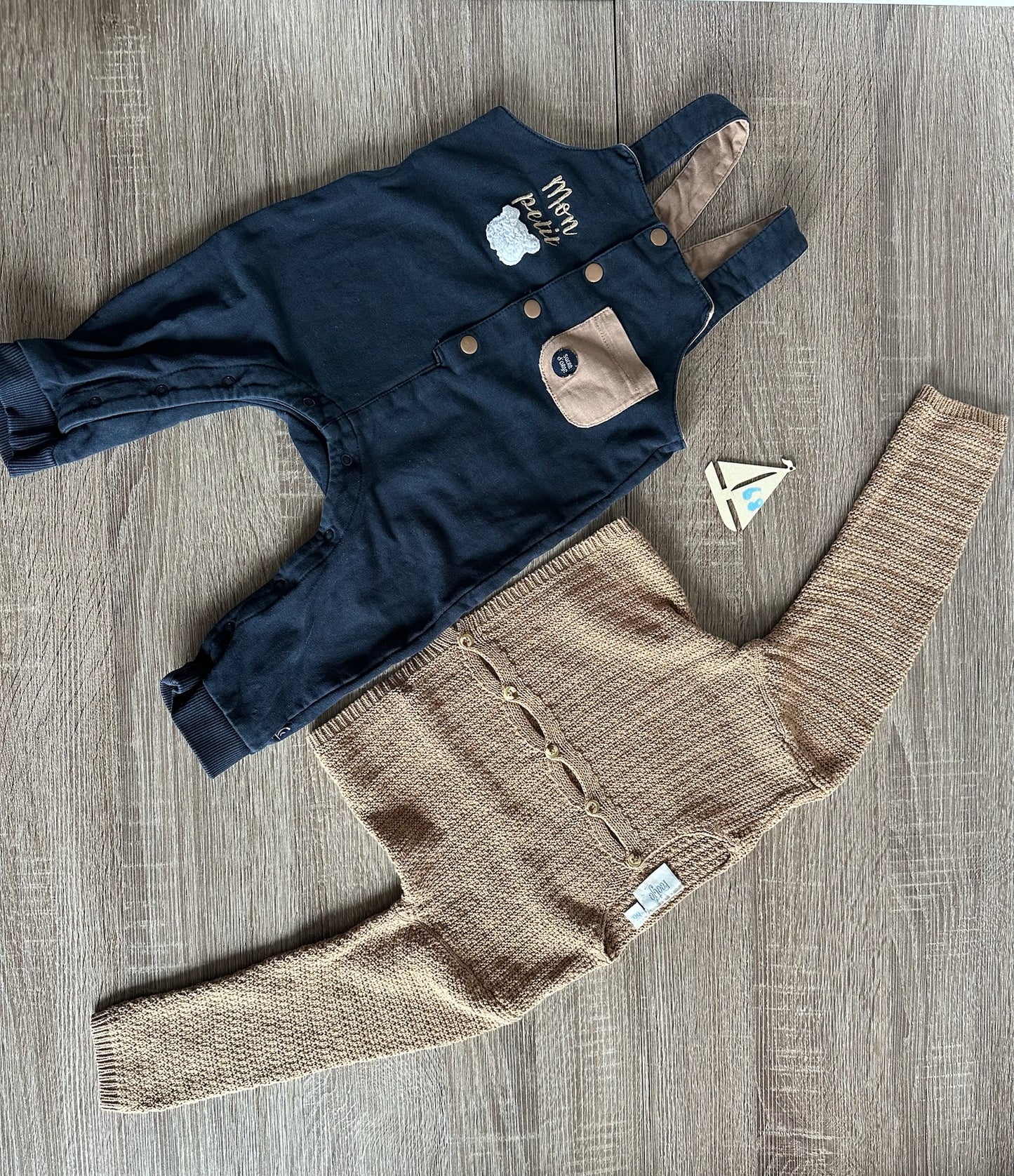 „Dunkelblau & Beige“ Gr.68