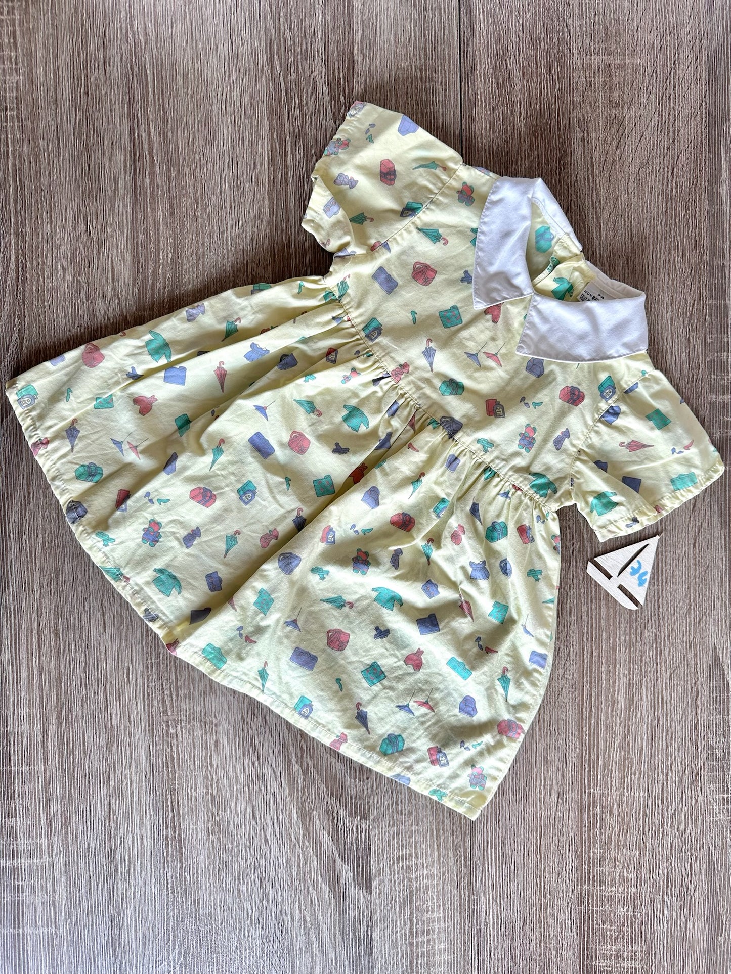 Retro Vintage Kleid kurzarm mit Kragen hellgelb gemustert Gr.74