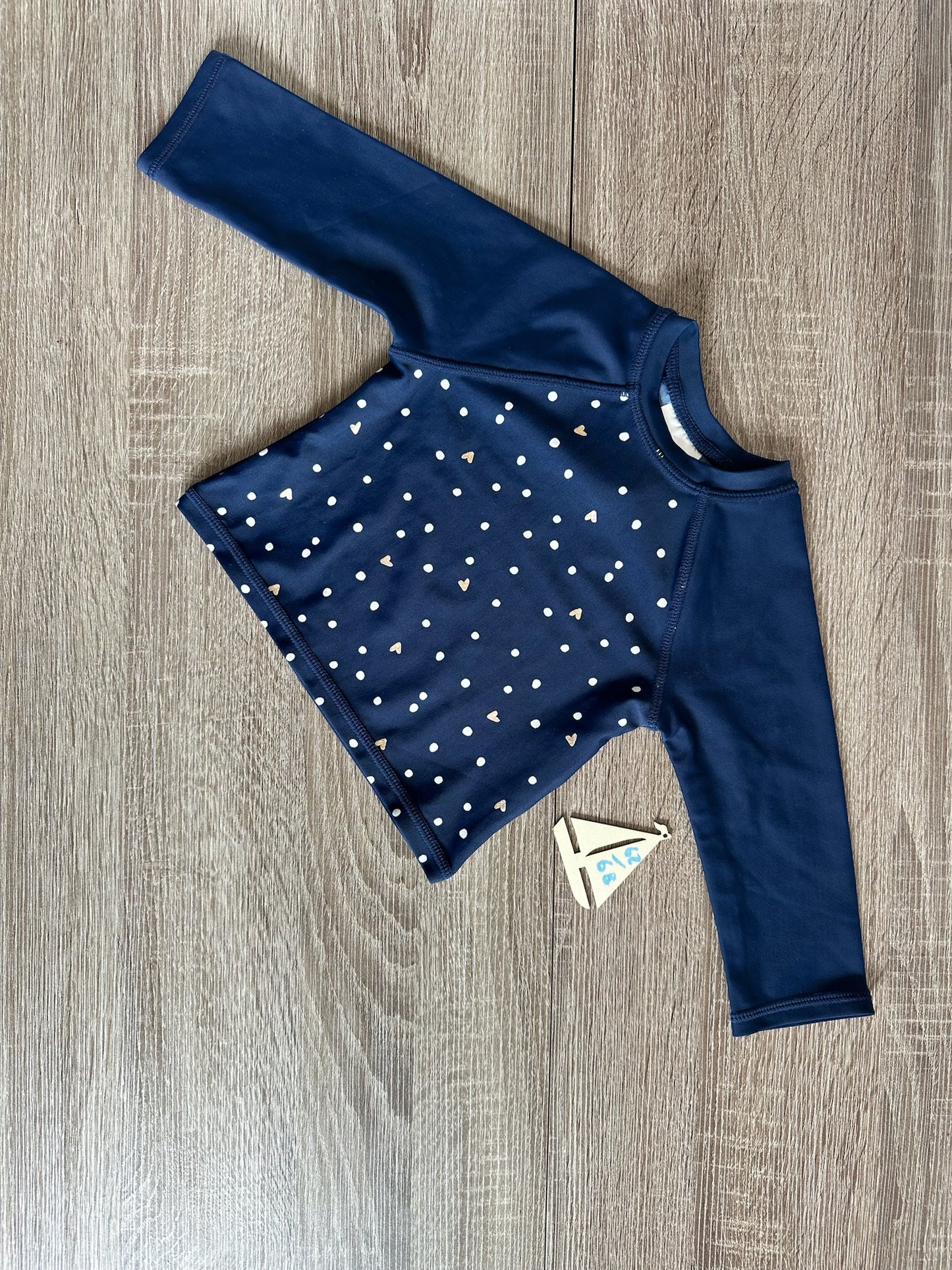 H&M UV-Shirt langarm blau mit Punkten und Herzen Gr.62/68