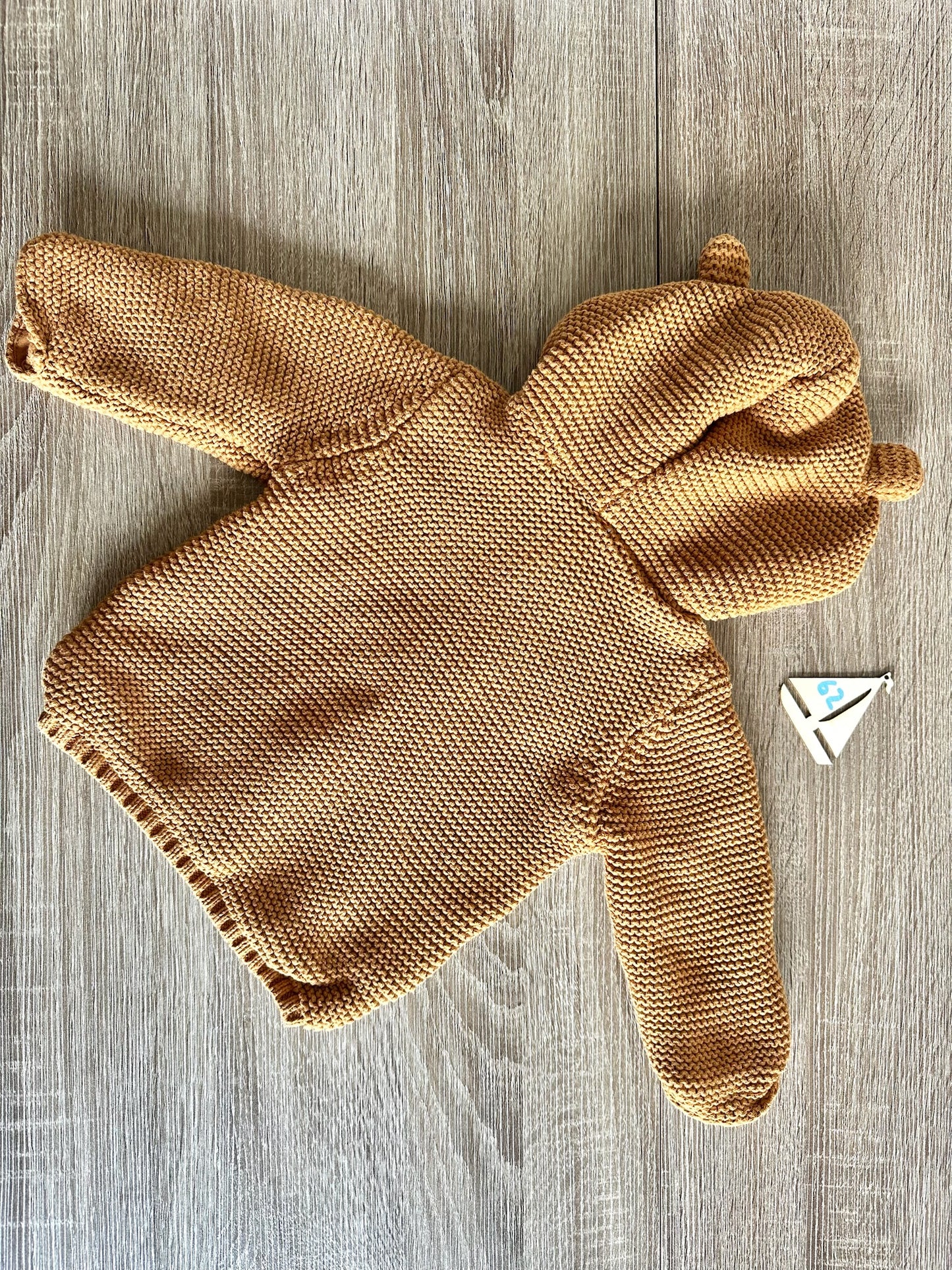 Dopodopo mini gefütterte Strickjacke cognacbraun mit Bärenohren Gr.62