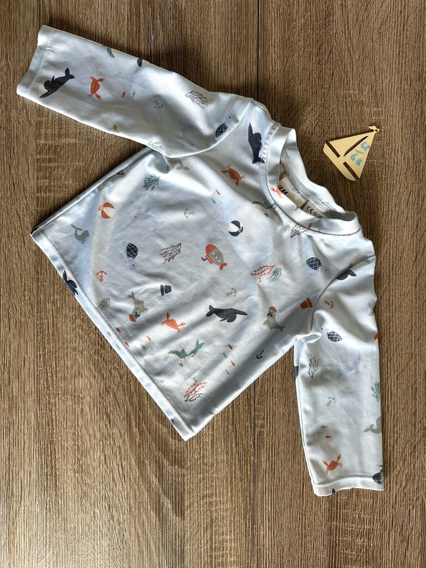 H&M UV-Shirt langarm hellblau Unterwasserwelt Gr. 62/68
