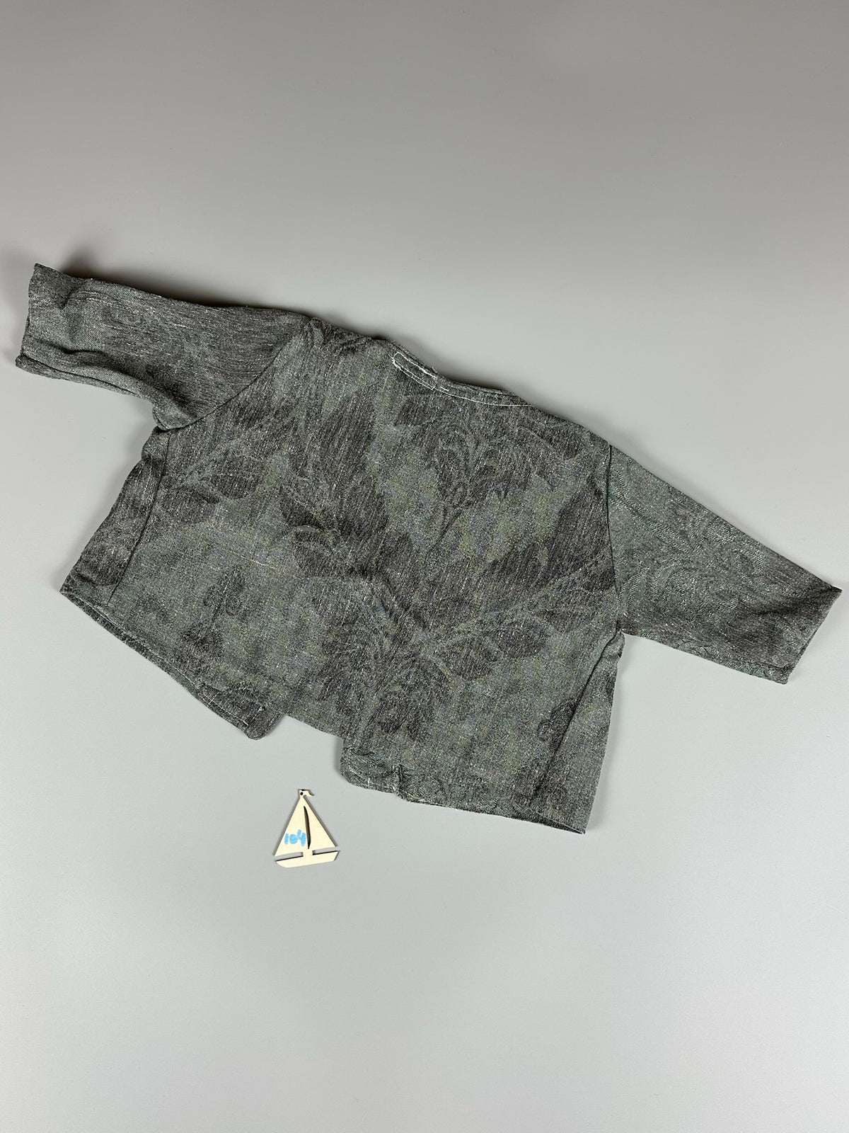 Ausgefallene Handmade Jacke dunkelgrün gemustert Gr.104